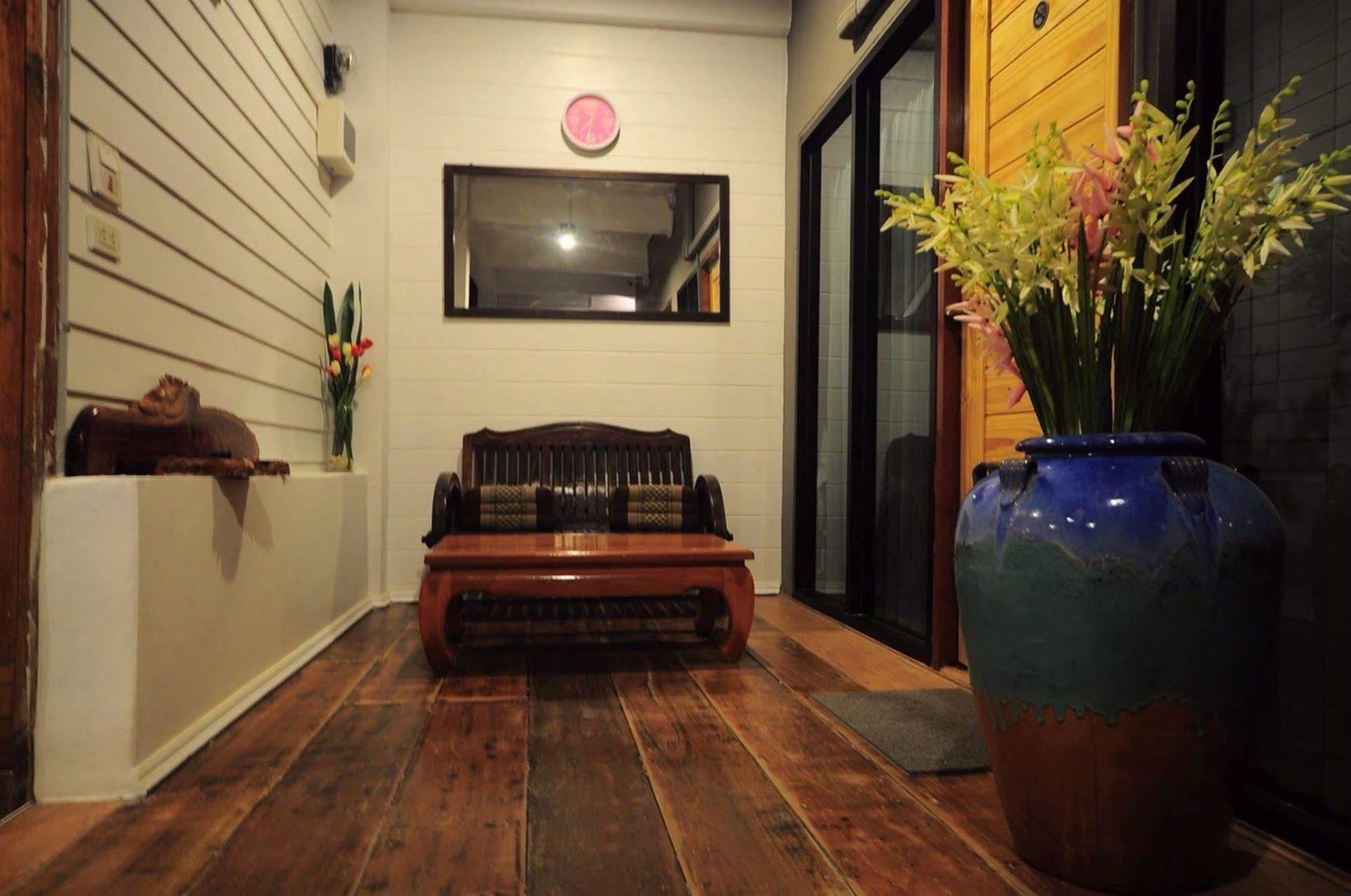 Baan Keang Chon Ayutthaya บ้านเคียงชล อยุธยา エクステリア 写真