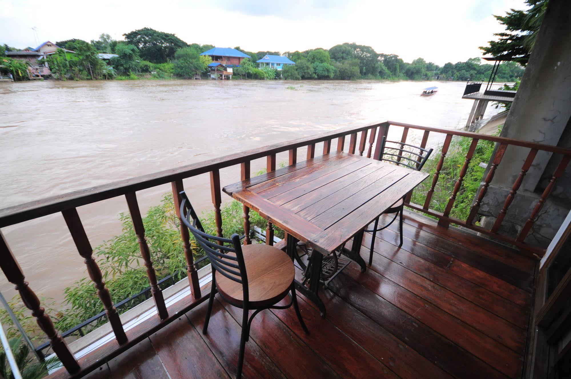 Baan Keang Chon Ayutthaya บ้านเคียงชล อยุธยา エクステリア 写真